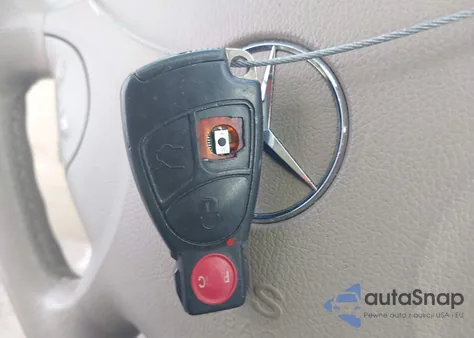 2006 Mercedes-Benz E 350 z USA, uszkodzony, nr VIN WDBUF56J96A794950